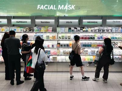 K-뷰티 수출 신기록… 미 최대 시장 부상