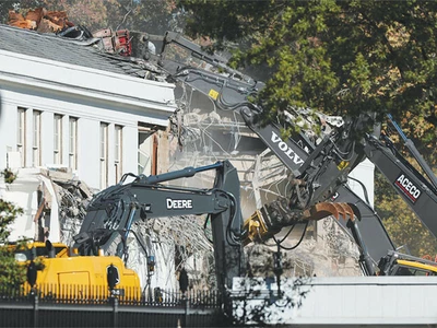 멀쩡한 이스트윙 철거… ‘트럼프의 꿈’ 대형연회장 착공