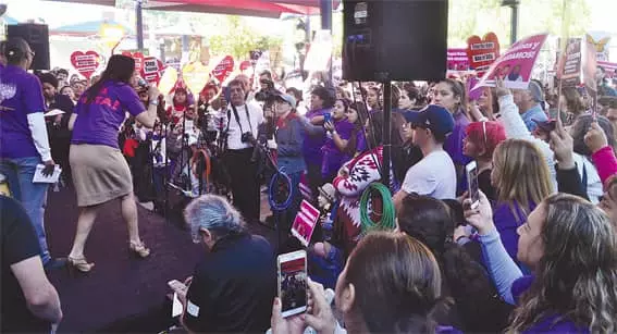 LA 등 50여개 도시‘반이민정책’규탄 시위