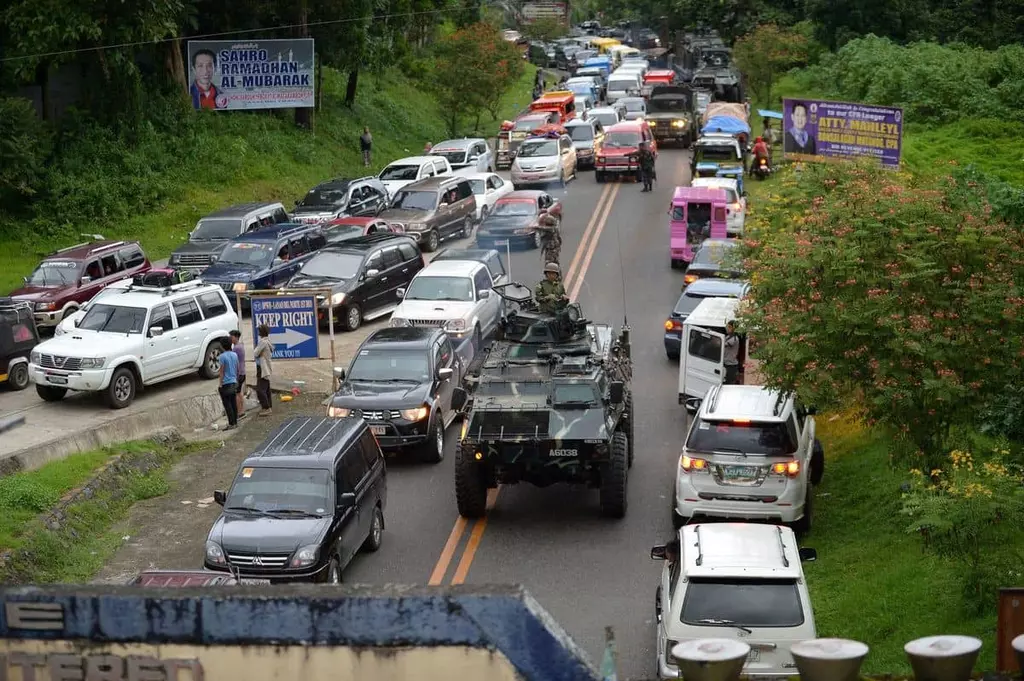 필리핀 마라위시 IS 추종 반군이 점령