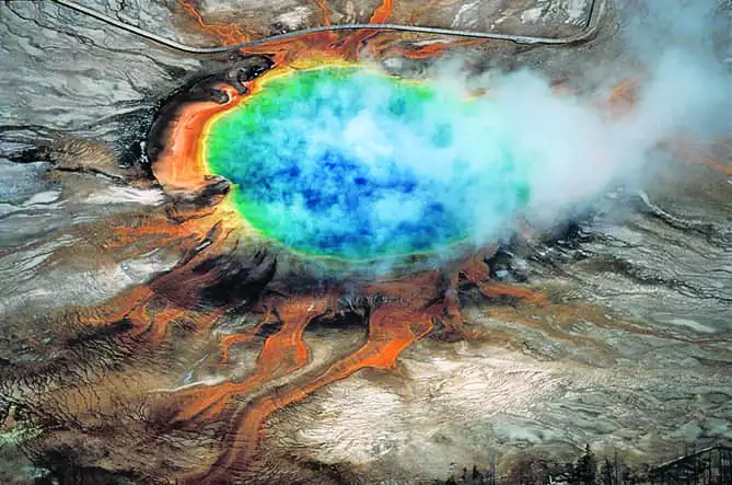 옐로스톤‘수퍼 화산’ 수십년내 폭발할 수도