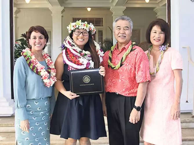 하와이 ‘올해의 교사상’ 한인 세실리아 정 수상