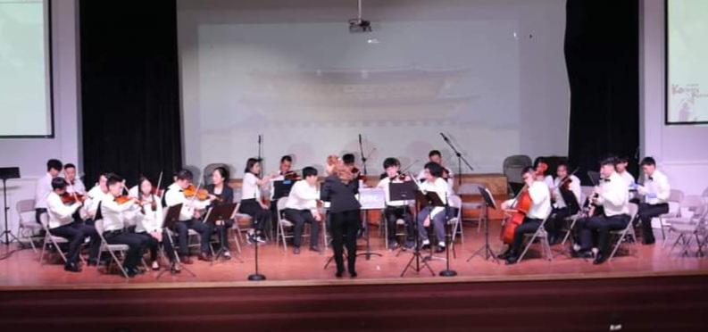 오케스트라 '숲'이 지난 9월 코리안페스티벌에서 연주하는 모습.