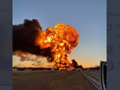 텍사스 석유열차·대형트럭 충돌…거대 불기둥 치솟아