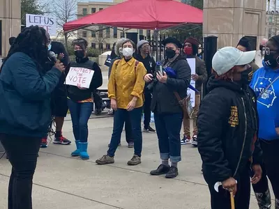 주의회 이번 주 투표법안 전쟁