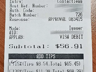 ‘부당한 팁 강요’ 그만… 소비자 반발 커져