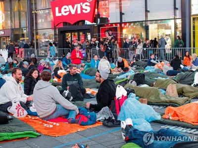 노숙자 65만명 역대 최대, 12% 급증…트럼프 "강제 수용"