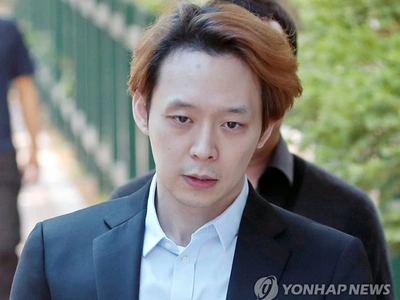 박유천, 4년 흘러도 뻔뻔..억대 세금 모르쇠→日 디너쇼 홍보