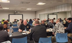 한인 비즈니스 대표, 도라빌시 공무원에 식사 대접