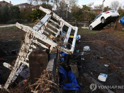 샌디에이고·텍사스 남부 등에 기습 폭우…곳곳 침수 피해