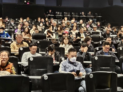 영화 '길위에 김대중' 상영회 성황