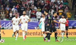 한국축구, 요르단에 0-2 충격패…64년만의 아시안컵 우승 물거품