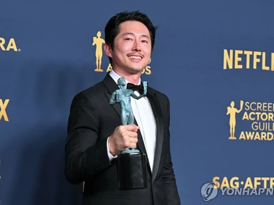 스티븐 연, 미배우조합상 남우주연상…TV부문 주요 4개상 석권