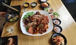 〈비즈니스 포커스-유끼〉 "기존 한,중식에 더해 족발명가로 급부상"