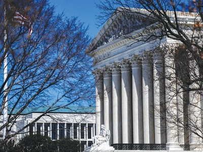 트럼프에 시간 벌어준 대법원…‘대선 전 유죄선고’ 희박