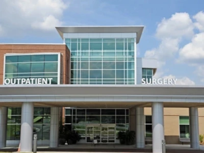 켐프, 병원 규제 완화법에 서명