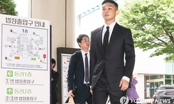 마약 재판 중인 배우 유아인, 이번엔 30대 남성 성폭행 혐의로 고소당해