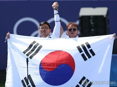 [올림픽] 한국양궁, 사상 첫 5종목 석권…김우진 통산 최다 금메달 신기록