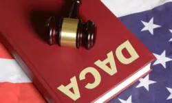 DACA〈불법체류 청년 추방유예〉 신규접수 재개될까