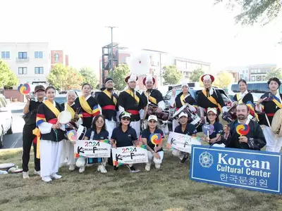 〈포토뉴스〉 한국문화원 스와니 페스트 퍼레이드 참가