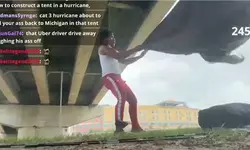 SNS가 뭐길래…허리케인 한복판서 라이브 방송 켠  스트리머