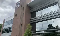 교육청이 전직 정보요원을 고용한 이유