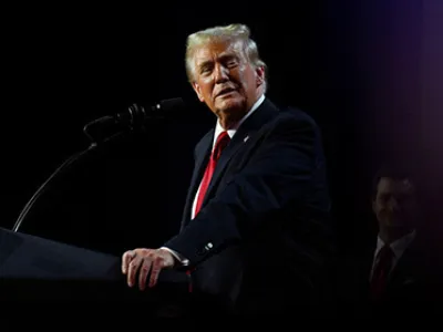 트럼프 복귀에 불안 “시민권 따자” 급증