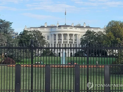 백악관, 계엄 관련 "한국정부와 연락중…상황 긴밀 모니터링"