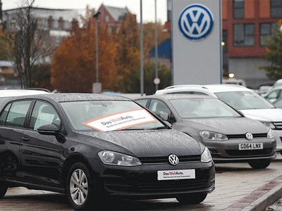 합치거나 줄이거나… 자동차 업계 생존경쟁 시작