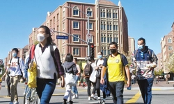 “유학생들 트럼프 취임 전 입국하라”… 대학들 경고