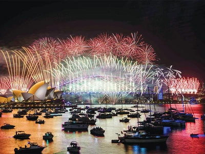 새해 첫날 지구촌 곳곳 축포… 우크라·가자 포성도