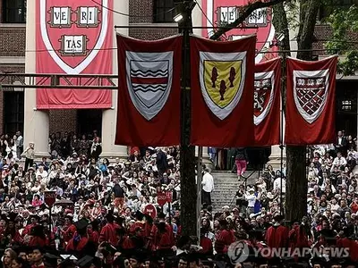 하버드 MBA 나와도 어려워진 취업문…"기업들 채용 줄여"