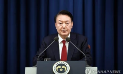 비상계엄 47일만에 윤대통령 현직 첫 구속… “증거인멸 염려”