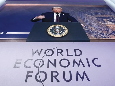 트럼프 “미국에서 제품 만들지 않으면 관세 내야”