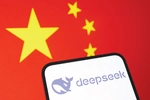 “딥시크, 중 국영통신사로 사용자 정보 전송”