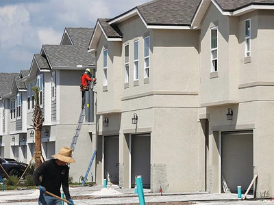 신규 주택판매, 전년동기 대비 증가