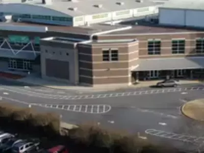 파크뷰 고등학교 학생, 총기 소지로 체포돼