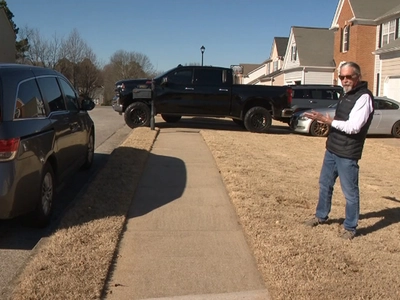 둘루스 집 앞 도로에 주차하면 벌금