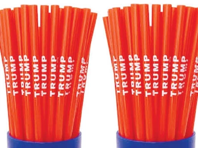 “빨대·동전 등 ‘깨알지시’에 맛들인 트럼프”