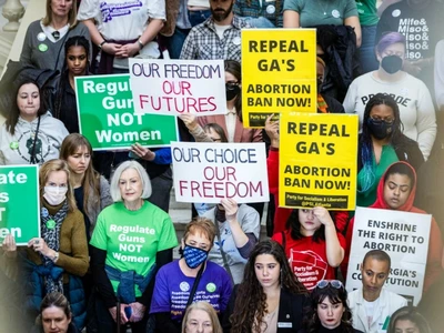 "심장박동법으론 부족" 낙태 전면 금지법안 등장