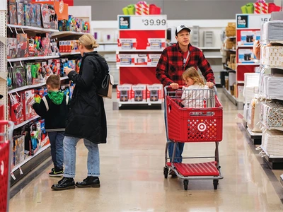 ‘관세전쟁’ 후폭풍… 소비자들 “가격표만 봐요”