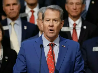 성범죄 피해자∙공화의원 반대에 굴복한 켐프