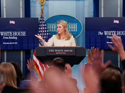 백악관, 법원 ‘불법이민 추방’ 제동에도 “대규모 추방 지속”