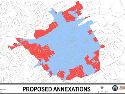 로렌스빌, 귀넷 최대 도시 된다