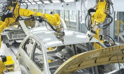 로봇이 조립하고 AI가 검사…첨단기술 ‘꿈의 공장’