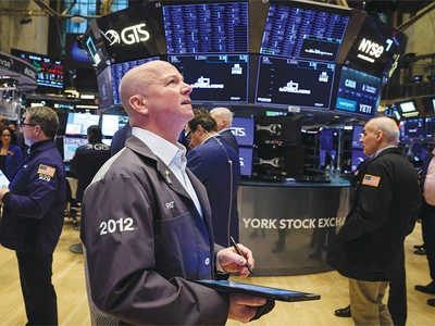 “뉴욕증시 더 떨어진다… 중·장기 관점서 투자해야”