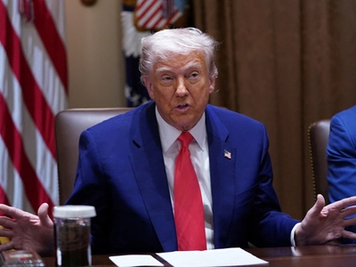 트럼프, 90일 후 상호관세 유예 연장 가능성에 “그때 가서 보자”