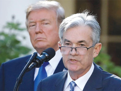 파월 내쫓고 싶은 트럼프… 연준의장 해임할수 있나