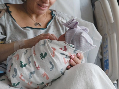 “아이 낳으면 5천달러 준다고?”