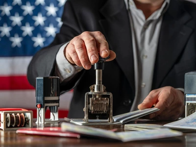 시민권·영주권 부부 국경 입국하다 체포 논란